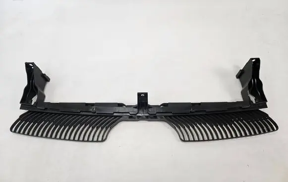 Volkswagen Tiguan Front bumper mounting bracket 5NN805705G