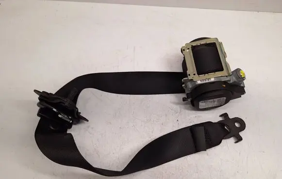 BMW 5 F10 F11 Front seatbelt 7241748 72117241748