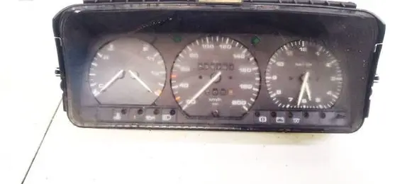Volkswagen Transporter - Caravelle T4 Speedometer (instrument cluster) 8117657