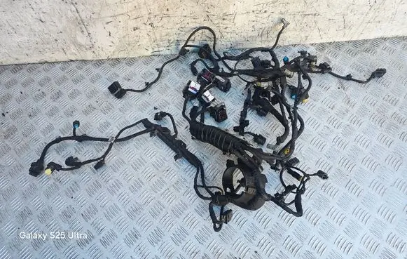 Mercedes-Benz E W213 Engine installation wiring loom A6541500900 A6541501100