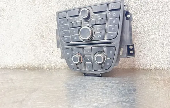 Opel Insignia A Head unit multimedia control 13346050 28273787 110414B50982