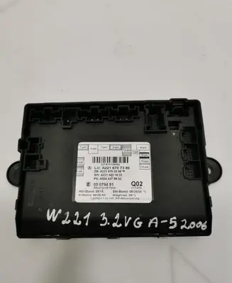 Mercedes-Benz S W221 Door control unit/module A2218707386
