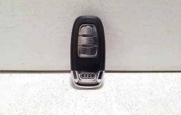 Audi Q5 SQ5 Ignition key/card 8K0959754H