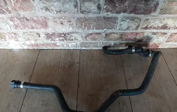 BMW 5 F10 F11 Intercooler hose/pipe
