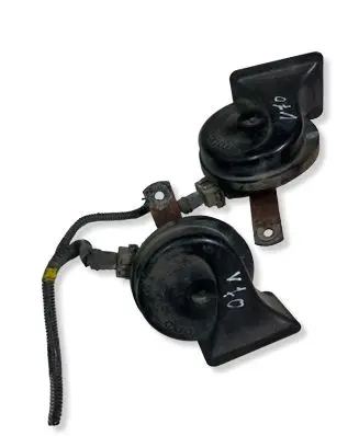 Volvo V70 Horn signal 00884