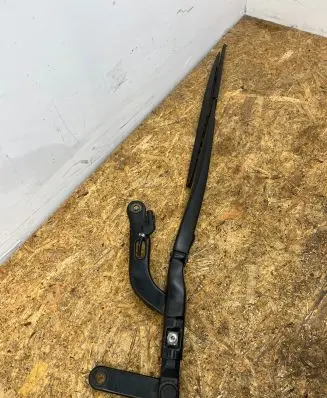 BMW 7 E65 E66 Windshield/front glass wiper blade 7069166