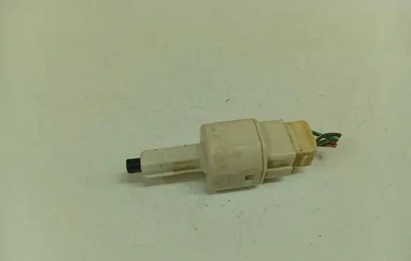 Toyota Avensis T250 Brake pedal sensor switch