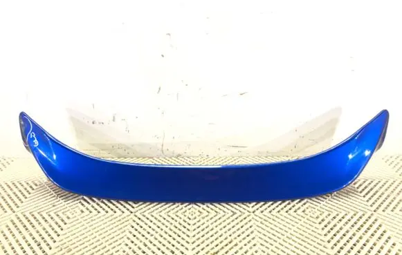 Tailgate/trunk spoiler