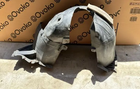 Volkswagen PASSAT B8 Front wheel arch liner splash guards 3G0805912Q
