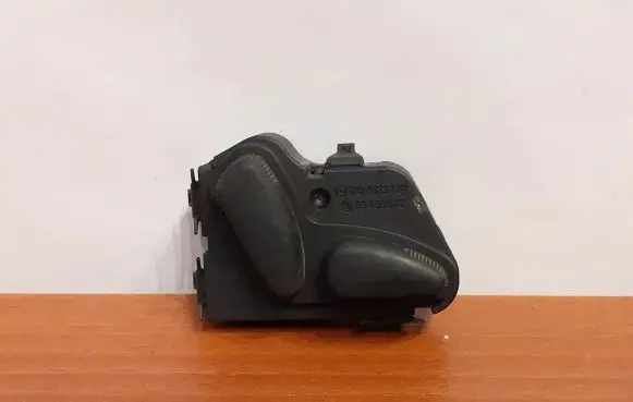 Mercedes-Benz E W210 Seat control switch 03463810 3445