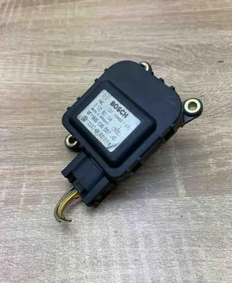 Audi A6 S6 C6 4F Air flap motor/actuator 4B1820511K 0132801158 WITHPLUG