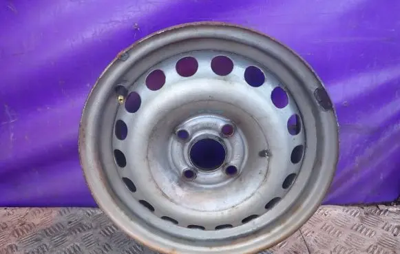 Opel Corsa C R14 steel rim T2140115