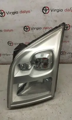 Ford Transit Headlight/headlamp 10100748