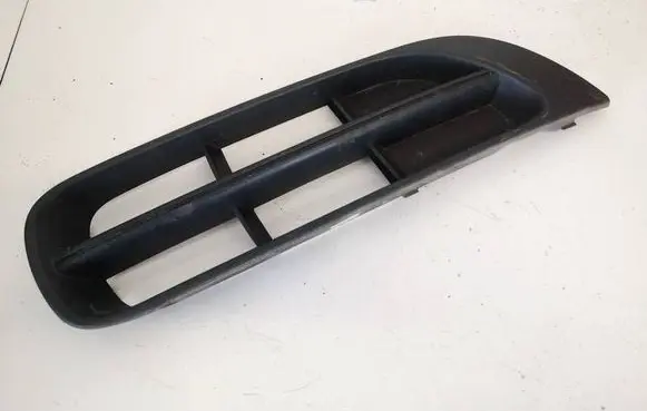 Skoda Fabia Mk2 (5J) Front bumper lower grill 5j0807368