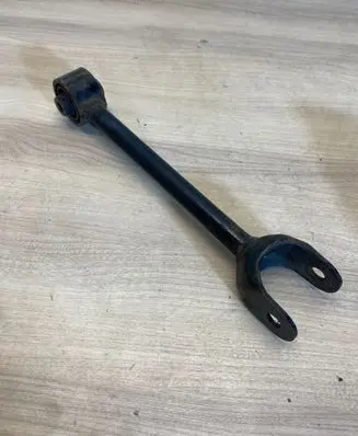 Toyota C-HR I Rear control arm
