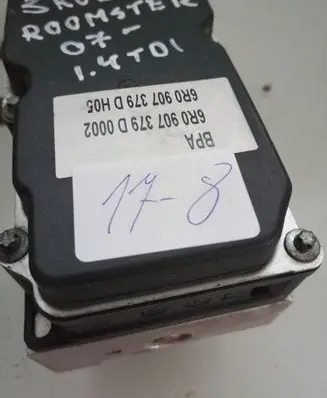 Skoda Roomster (5J) ABS Pump 0265800636 78404O0612