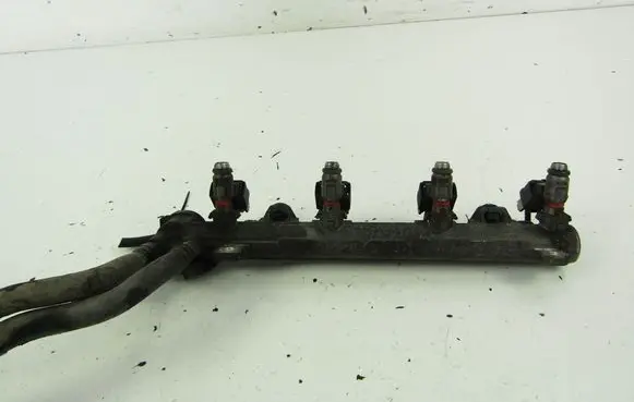 Volkswagen Golf IV Fuel main line pipe 
