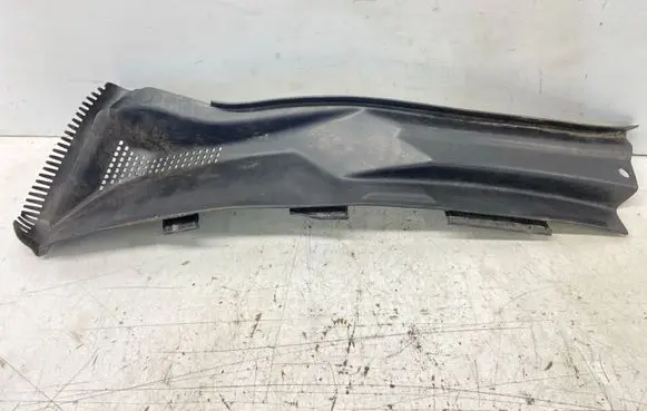 Mercedes-Benz S W126 Other exterior part 1268300113 A1268300113