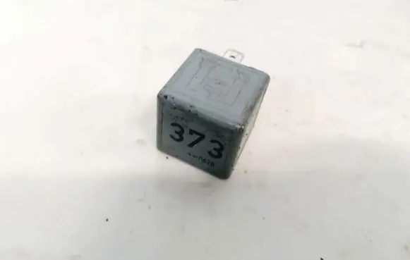 Audi Q7 4L Other relay 8d951253a v23134-b52-x301