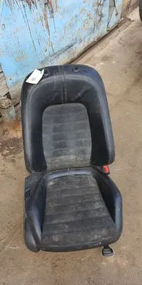 Front passenger seat