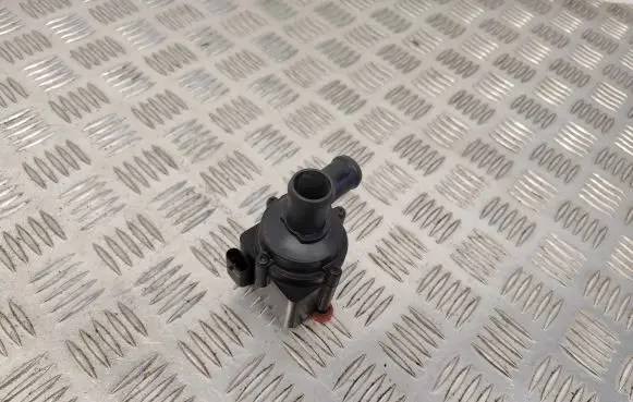 Audi Q5 SQ5 Electric auxiliary coolant/water pump 06H121601M