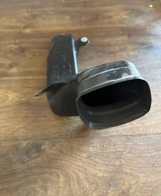 Cabin air duct channel