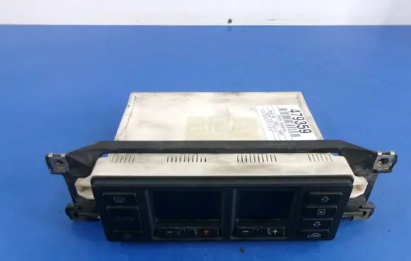 Audi A6 S6 C4 4A Climate control unit
