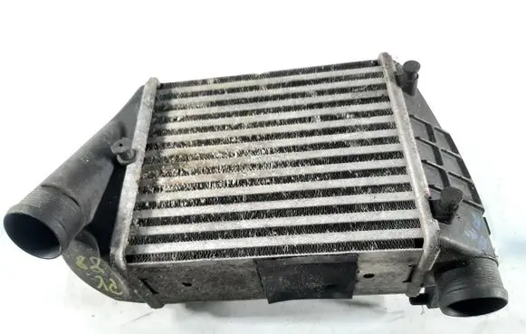 Audi A4 S4 B7 8E 8H Intercooler radiator 8E0145806L