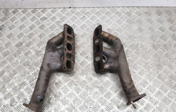 Nissan 350Z Exhaust manifold
