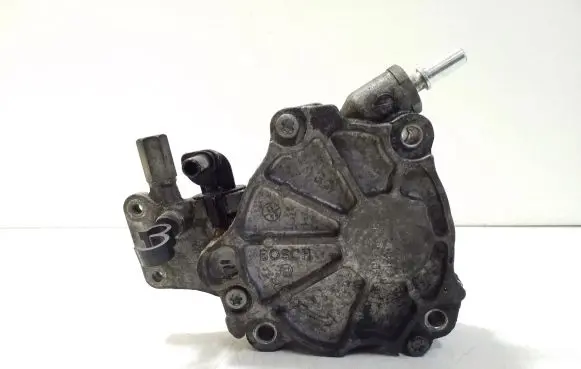 Land Rover Evoque I Vacuum pump D171B1B