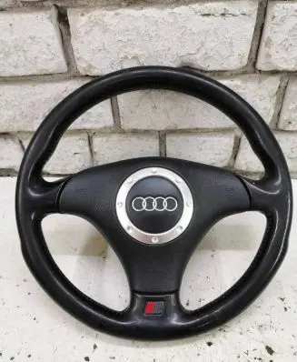 Audi TT Mk1 Steering wheel 8N0124A