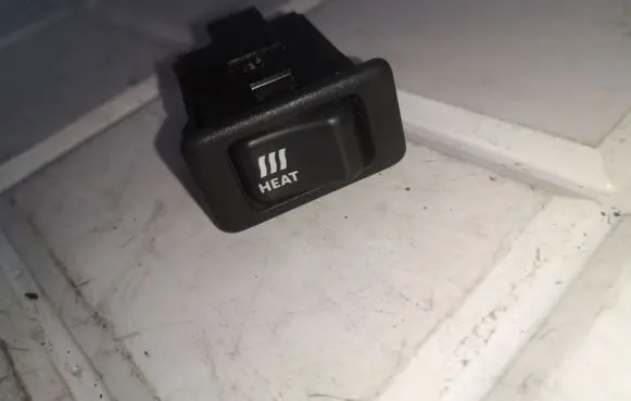 Nissan Navara D22 Other switches/knobs/shifts