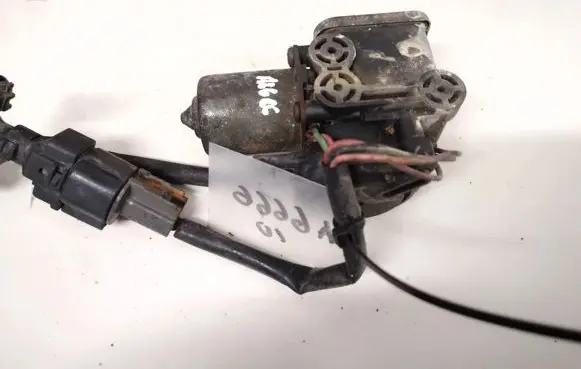 KIA Sorento Coolant heater control valve 