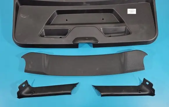 BMW i3 Tailgate/boot cover trim set 7315766 IMPRK1577181