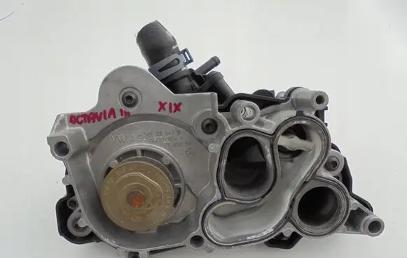 Skoda Octavia Mk3 (5E) Water pump 04E121042M 04E121600BD