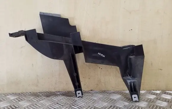 BMW X3 E83 Headlight/headlamp mounting bracket 1301073025
