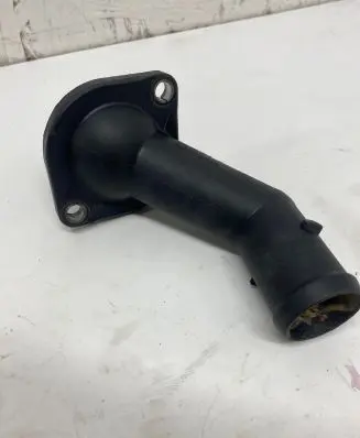 Volkswagen Sharan Engine coolant pipe/hose 038121121D