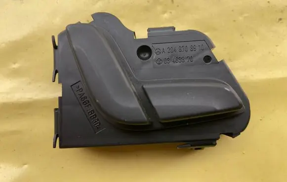 Mercedes-Benz C W204 Seat control switch A2048708910