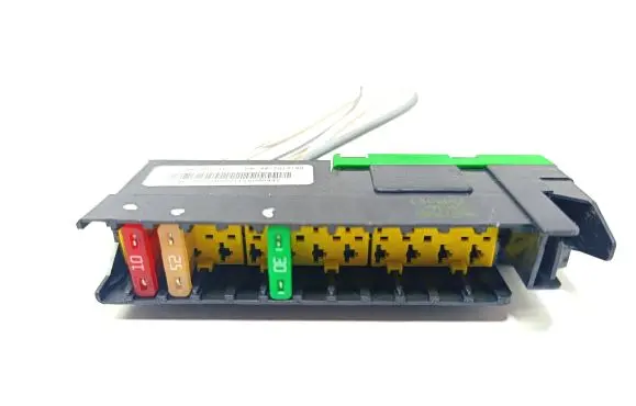 Citroen C4 Cactus Fuse module