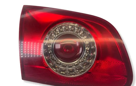 Volkswagen PASSAT B6 Tailgate rear/tail lights 3C9945094