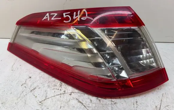 Peugeot 508 RXH Rear/tail lights 9686779580