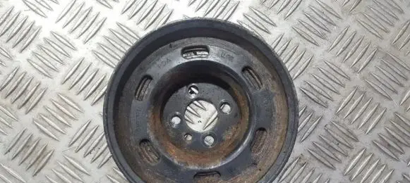Audi A4 S4 B5 8D Crankshaft pulley 058105251e