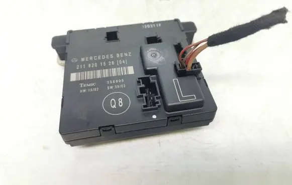 Mercedes-Benz E W211 Door control unit/module 2118201526 356805