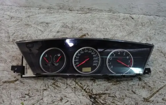 Nissan Primera Speedometer (instrument cluster) AU862