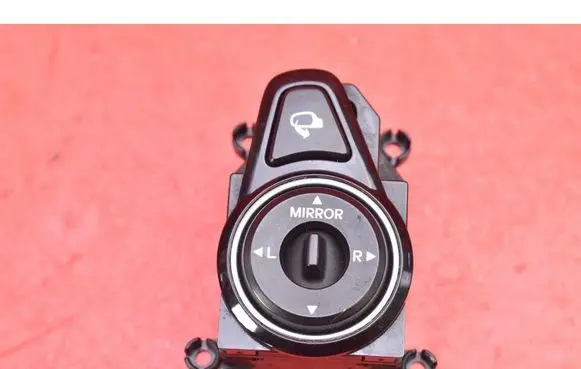 Hyundai i40 Mirror heating switch 39R480-1230