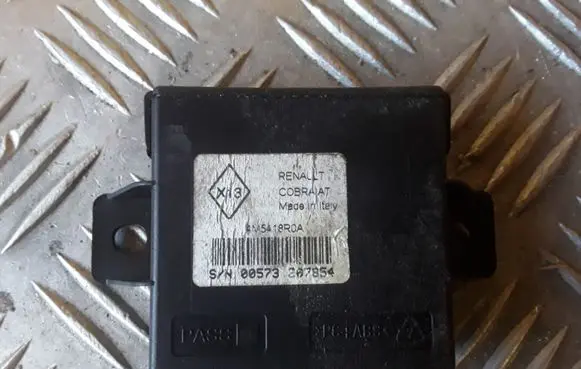 Renault Laguna III Alarm control unit/module 4M5418R0A