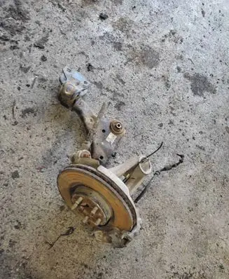 Land Rover Range Rover Evoque L538 Front wheel hub spindle knuckle 28C201064A