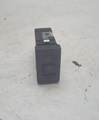 Volkswagen PASSAT B5 Seat heating switch 3B0963564A