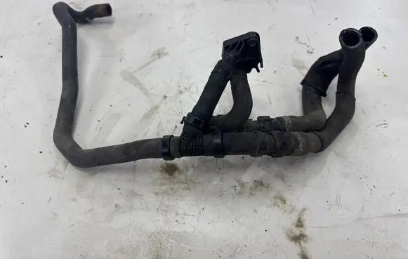 Renault Clio III Coolant pipe/hose 