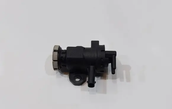 Toyota Verso Turbo solenoid valve 8509323